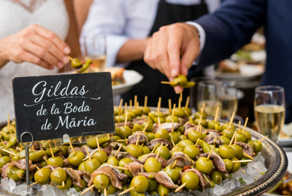 Hombre eligiendo una Gildas artesanales de anchoa